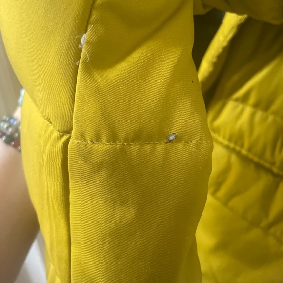 Nike SB Duck Down Puffer Jacket Yellow Green Hooded Winter Puffy Size M - Picture 16 of 16